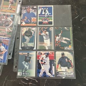 Lot of older baseball cards from 1997-2000